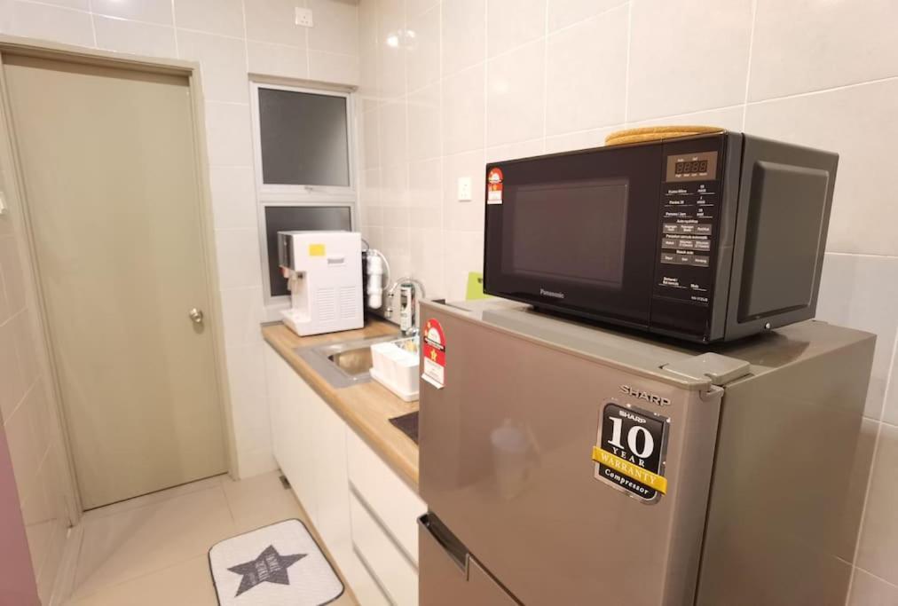 Apartment G - 2r2b Barrington Night Market *